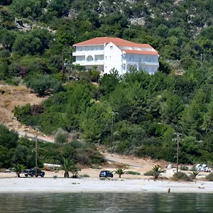 Filoxenia & Poros (Kefalonia)