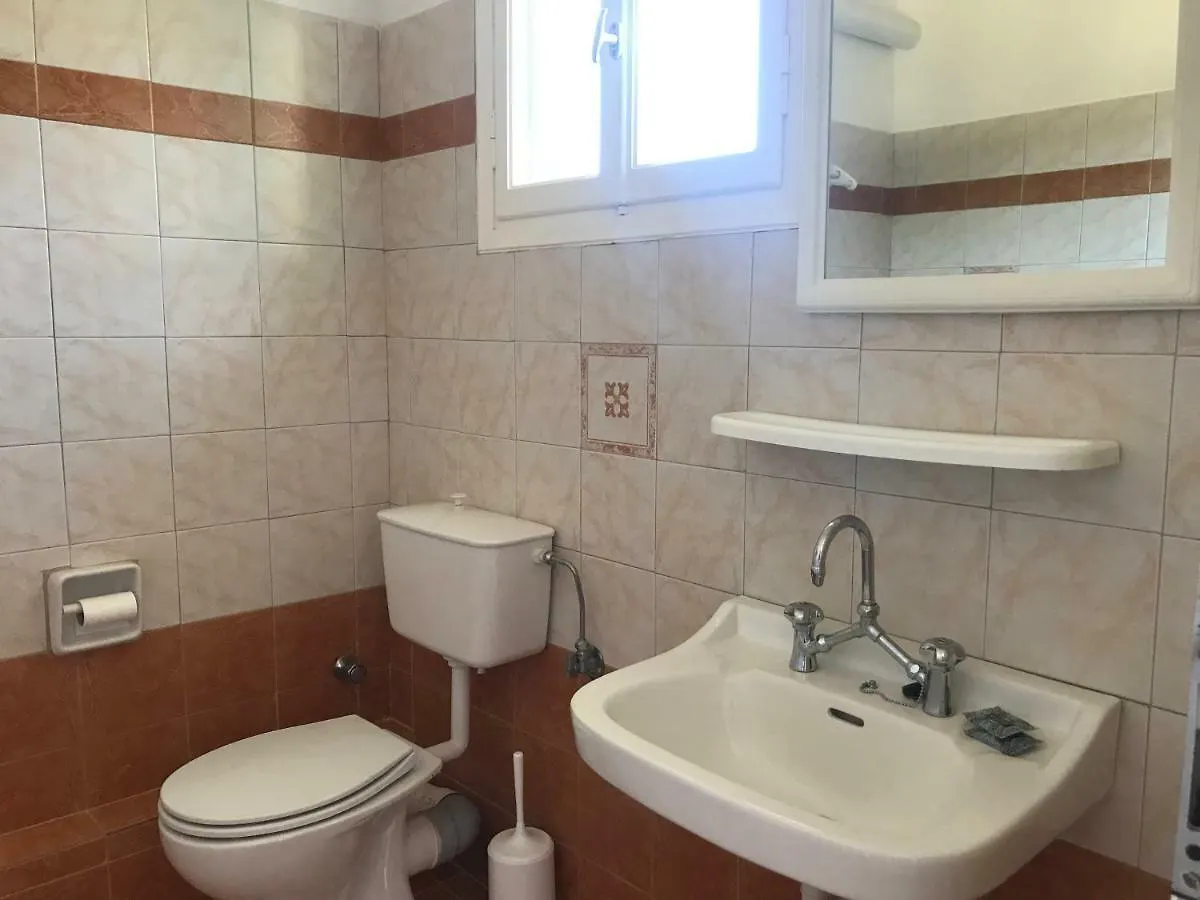** Bed and breakfast Natalia Studios Poros  Grecia